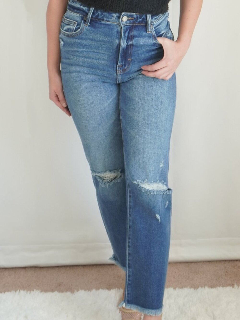 Hidden New Distressed High-Waist Straight-Leg Jeans